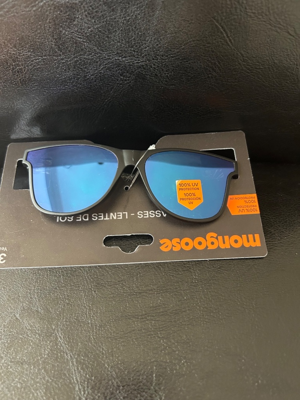 Mongoose Boys Classic Sunglasses Reflective UV-Protection NWT